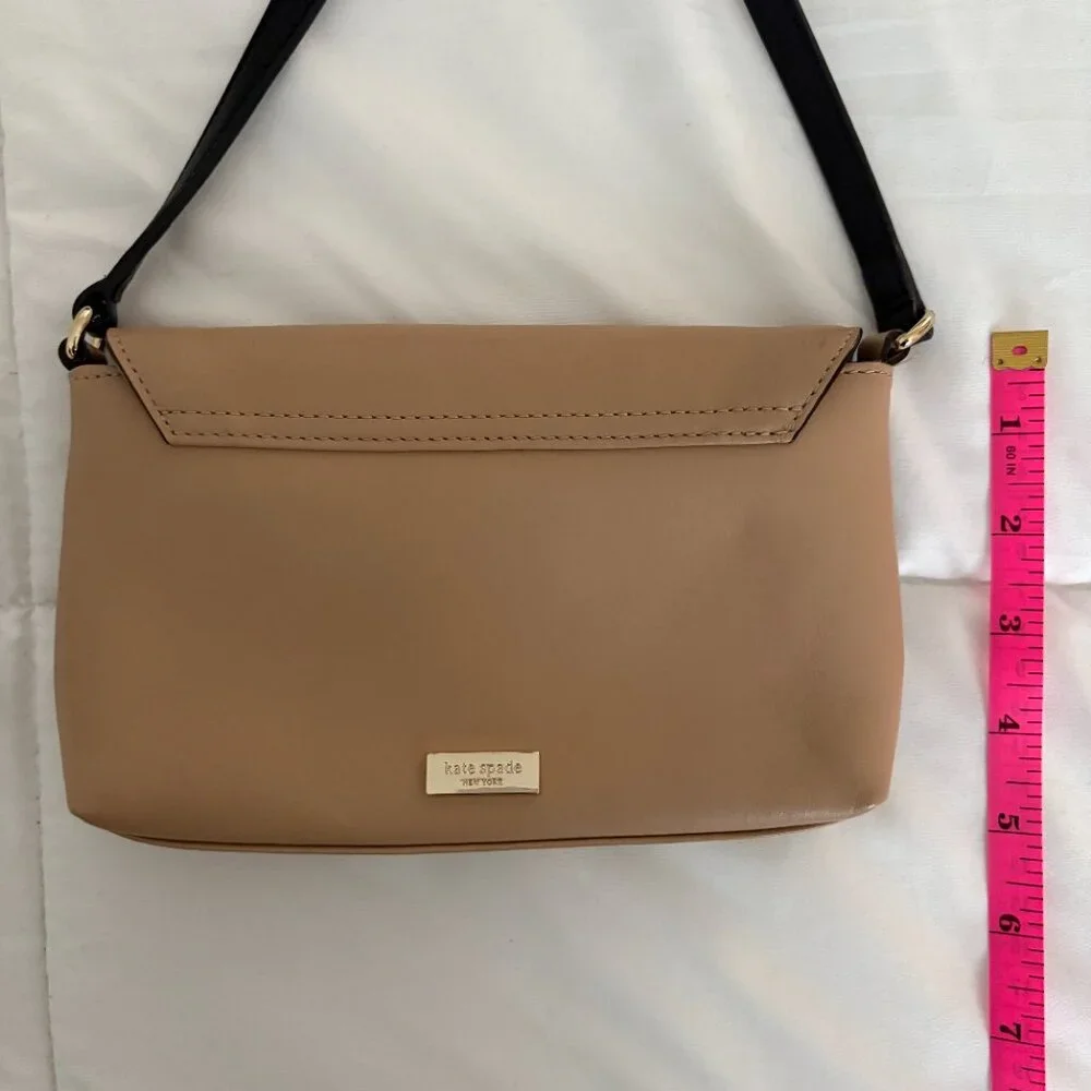 Kate Spade Hanover Street Aster Crossbody Bag Beige Black Bow Tumblr-Era Retro